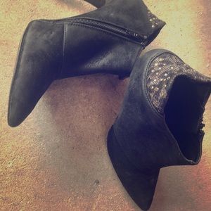 Black Suede XOXO Booties Size 8.5